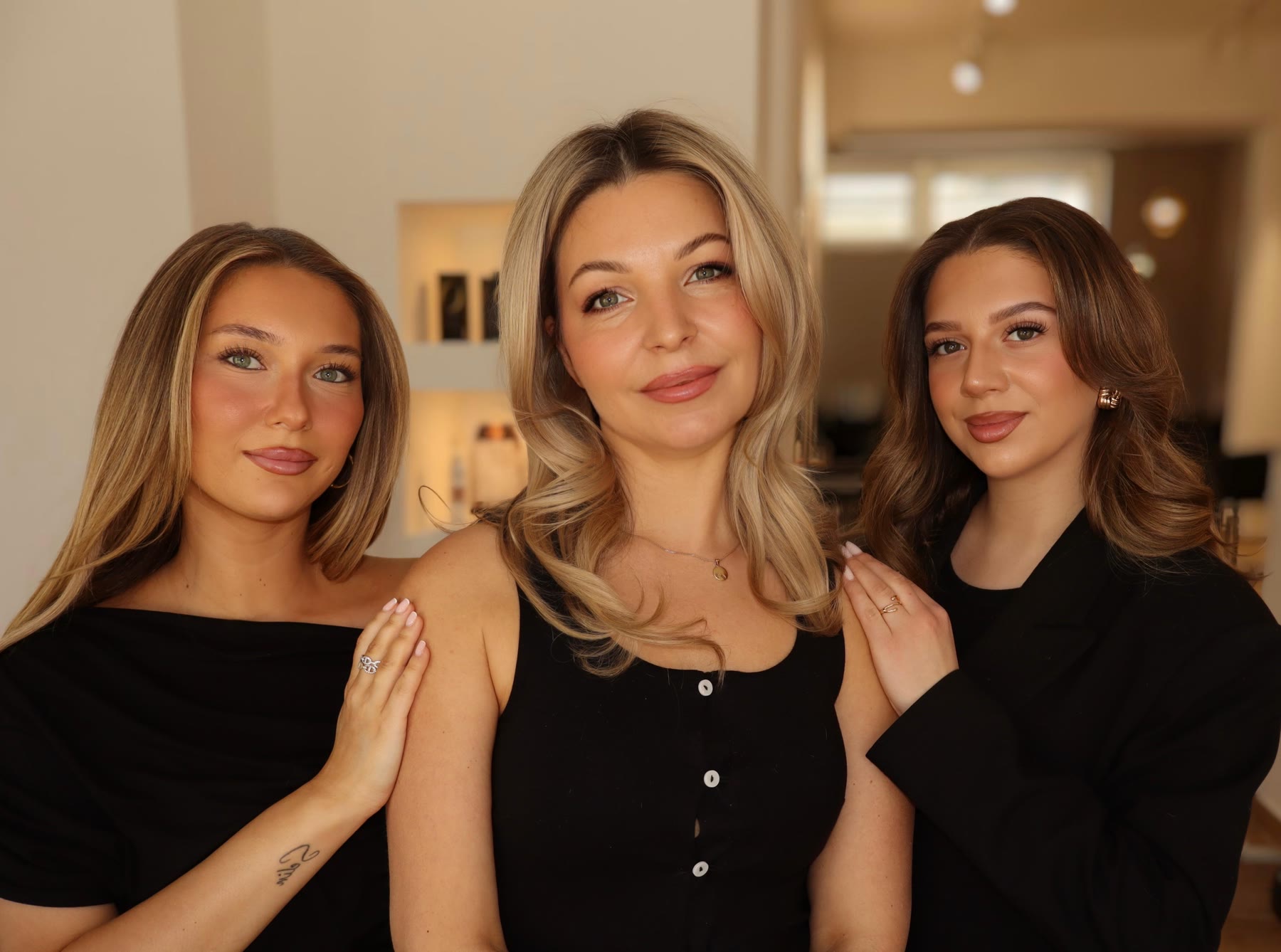Das Team von Hair by Serfi