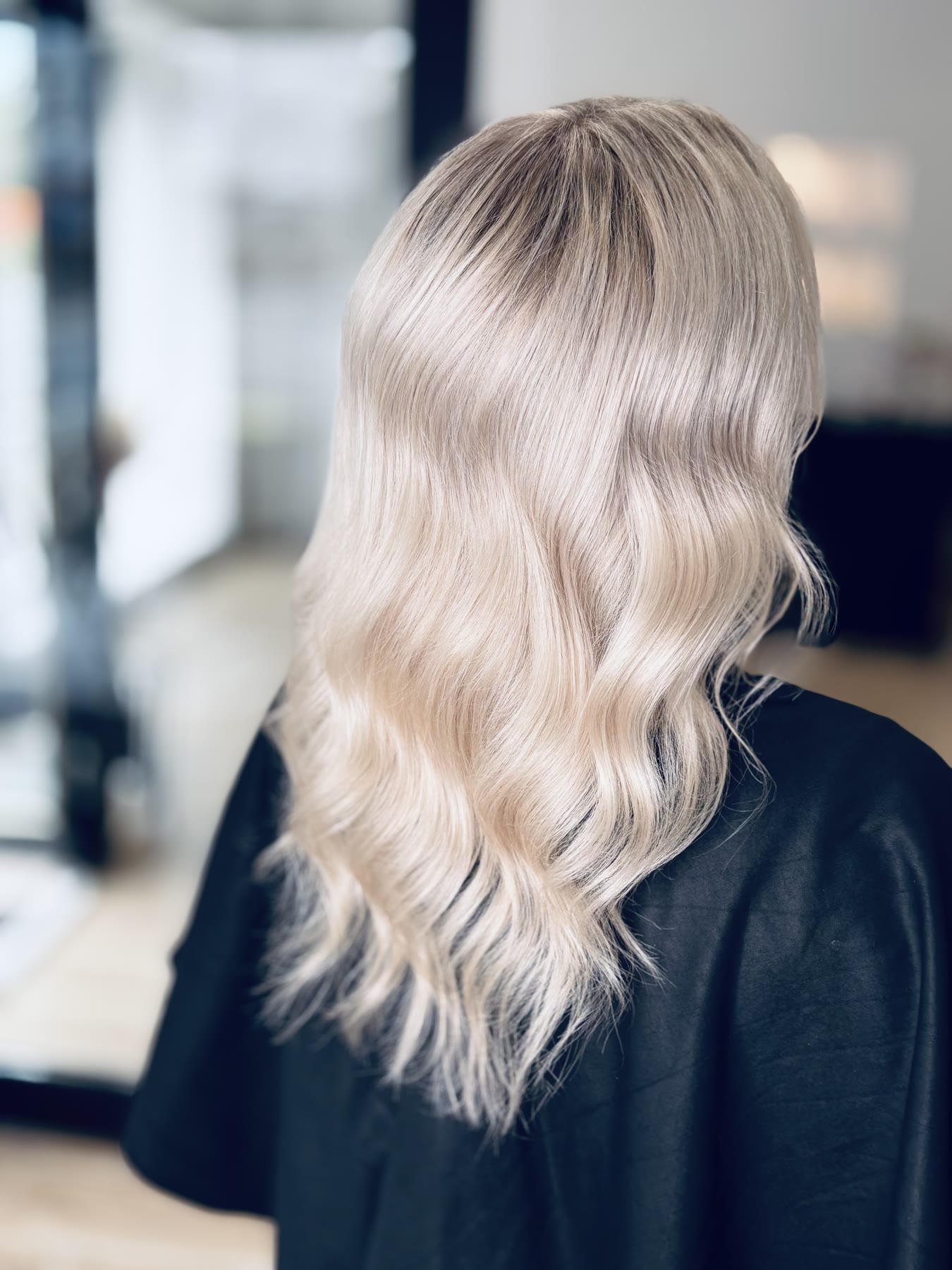 Helle Blondarbeit von Hair by Serfi